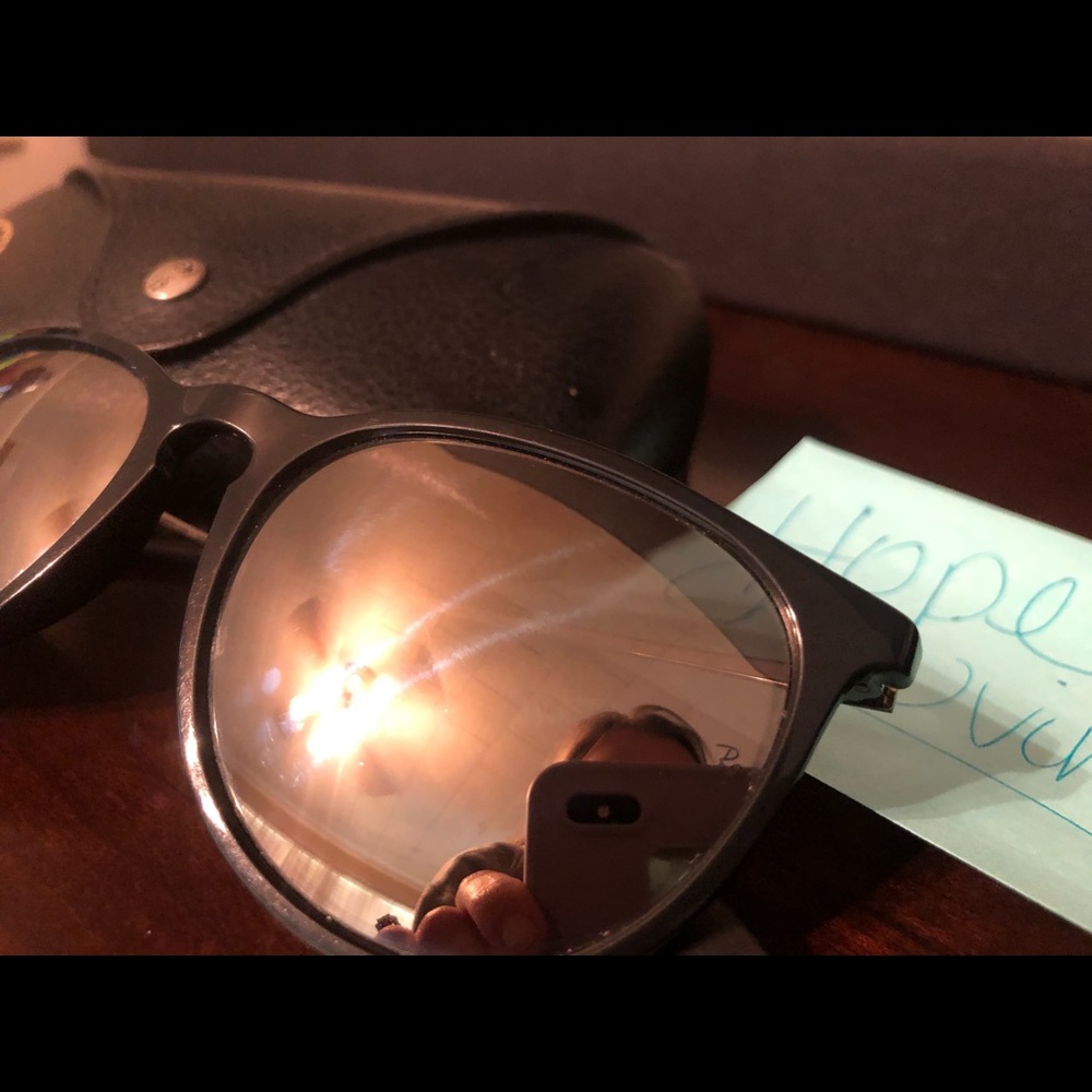 Raybans women’s